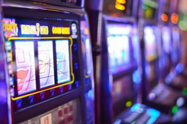 sumototo mobile app interface showing live football and casino markets